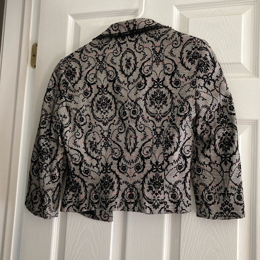 Classic Alberto Malaki paisley jacket! Subtle stunner!